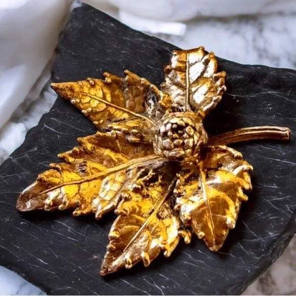 FLORA DANICA EGGERT フローラダニカヴィンテージリーフブローチ FLORA DANICA EGGERT フローラダニカヴィンテージリーフブローチ